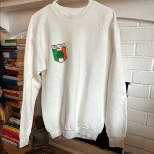 Vintage Fruit of the Loom White Ireland Emblem Men's Sweater